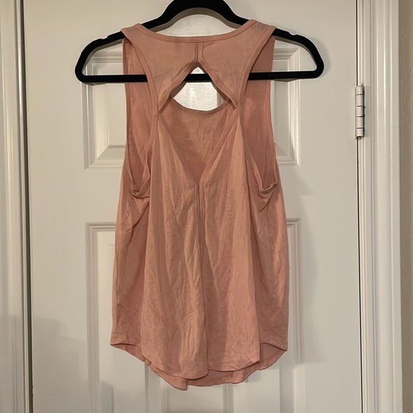 Athleta Pink Tank top size medium - Picture 5 of 7